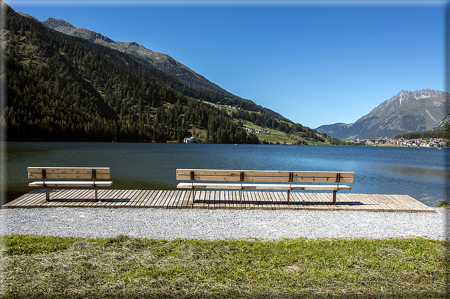 foto Lago di San Valentino alla Muta